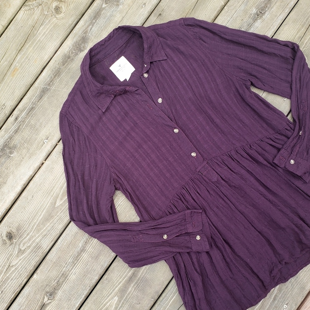 AEO • Peplum Button Up